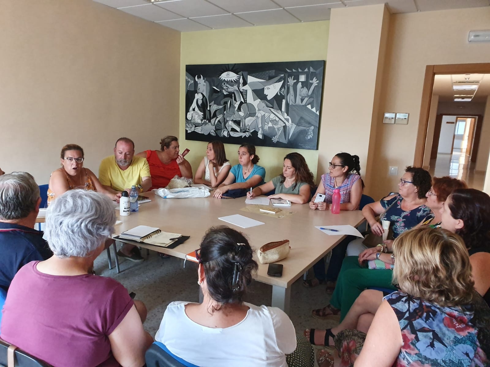 reunion plataforma mujer 1 27082019